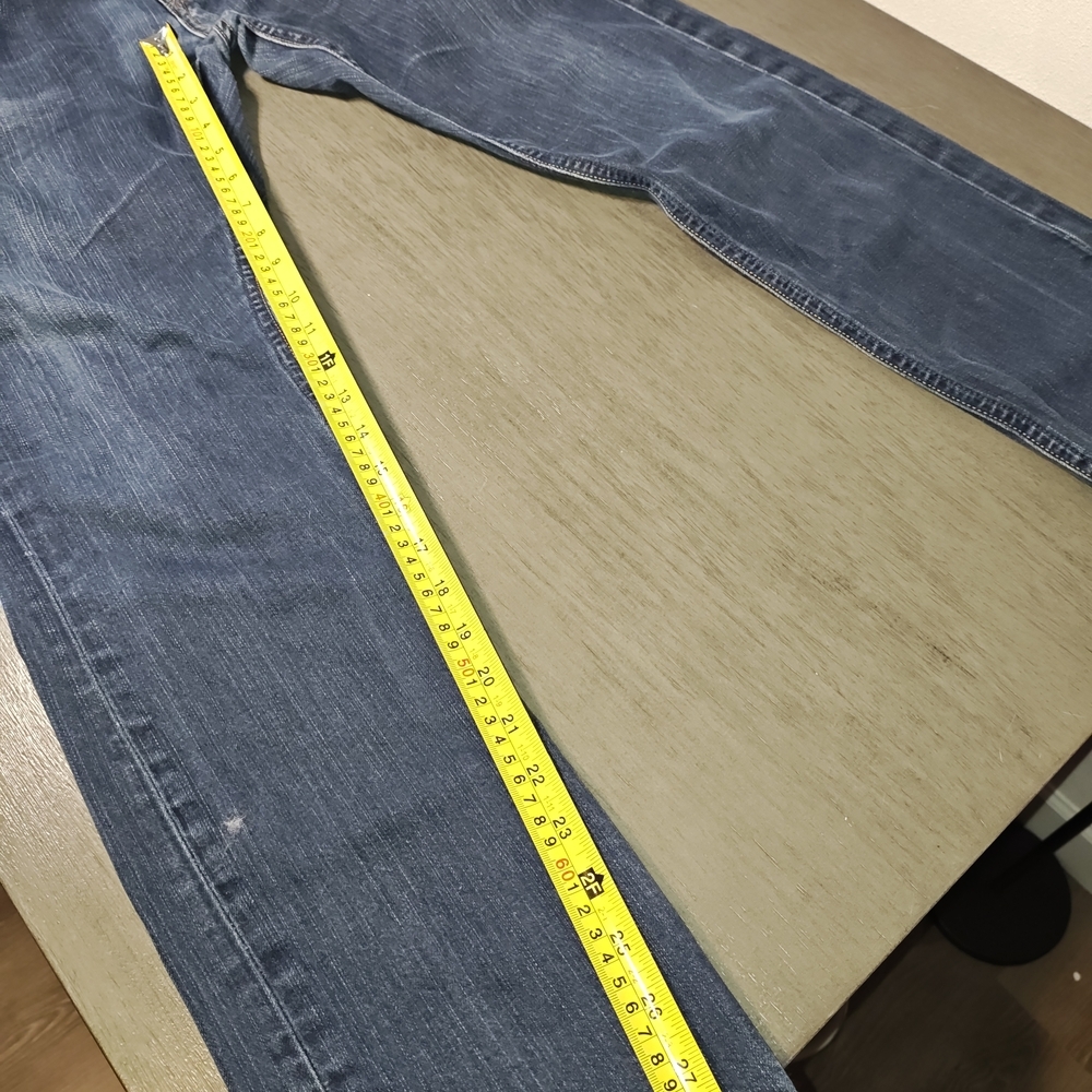 American Eagle Outfitters Woman Blue Jeans ,Size 31x32,Straight Leg,mid rise - Picture 2 of 10